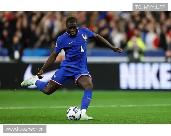 拜仁防线问题持续显现，对赛季竞争格局形成阶段性冲击